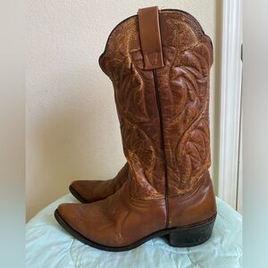 Durango Vintage Mens Boots size 9 1/2 EE